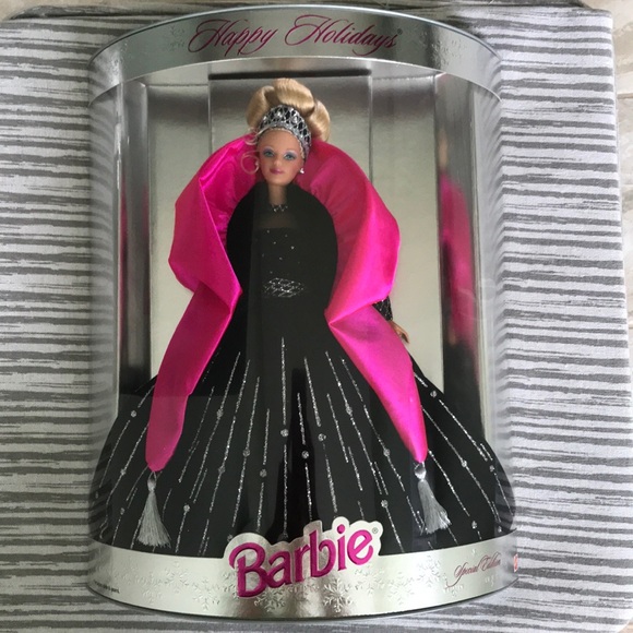 Collectors Holiday Barbie - Picture 1 of 4